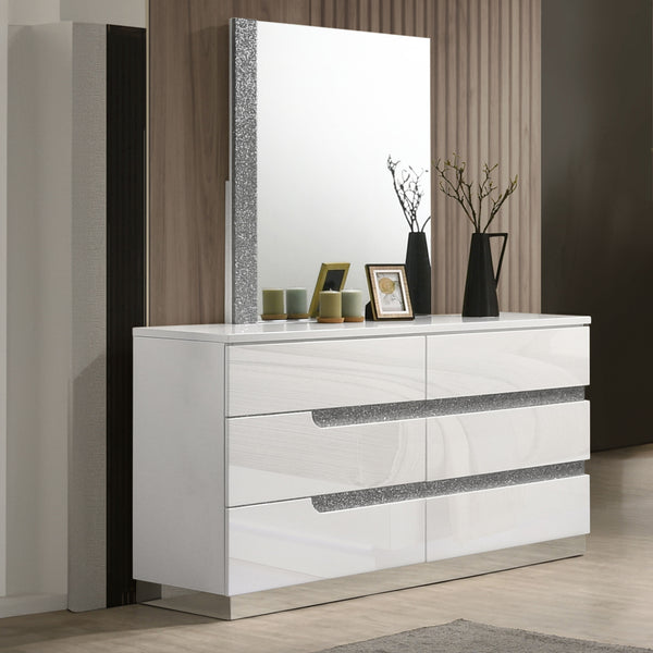  this set is designed to enhance any bedroom with its contemporary appeal. The gleaming white gloss laminate finish offers a sle