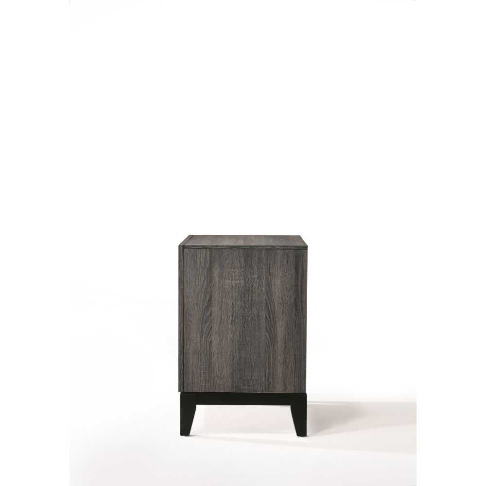 2 Drw Drawer: Glide Center Metal (3/4 Ext.), Dovetail English Front & Back, Felt-Lined Not Included, Safety Stop Included, Manual Close, Hardware: Single Handle, Nickel Brushed Metal Construction: Wooden Case Good: Paper Veneer, MDF, Ply, Chipboard Wooden