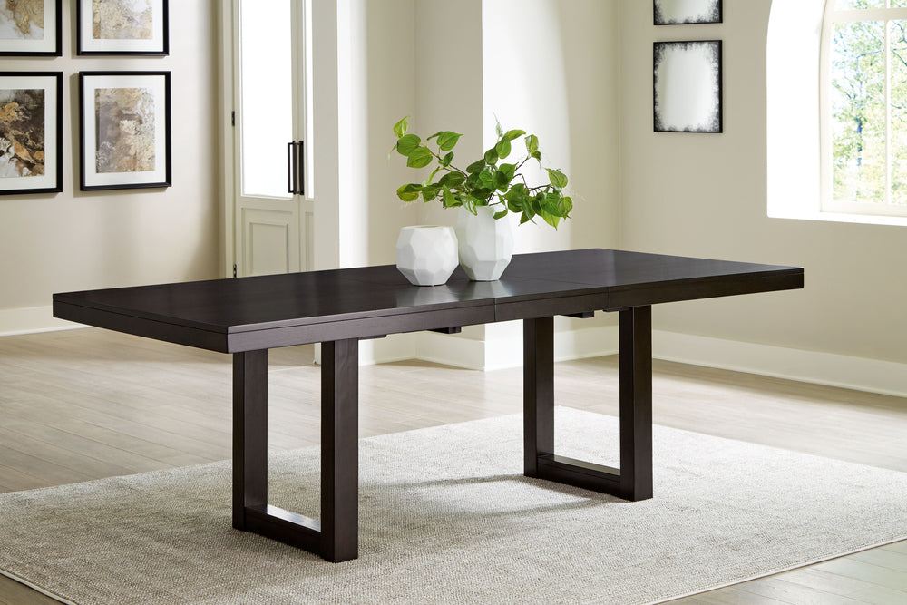 This dining package is the perfect blend of modern and contemporary styles. Its solid construction and easy-clean NuvellaÂ® upholstery make it both durable and easy to care for. Incorporating high style and low maintenance, this is a set youâ€™ll enjoy fo