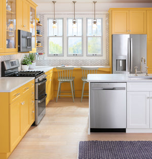 GE® 30" Free-Standing Gas Double Oven Convection Range