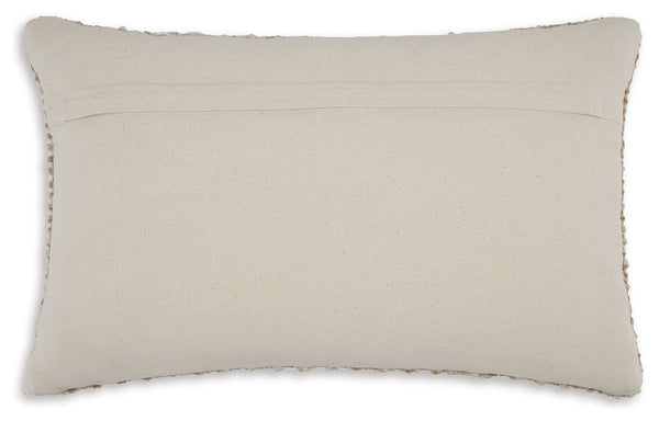 Hathby - Tan / White - Pillow (Set of 4)