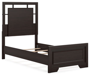 Covetown - Dark Brown - 4 Pc. - Dresser