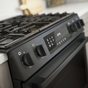 800 Series, Gas Slide-in Range, 30'', Black
