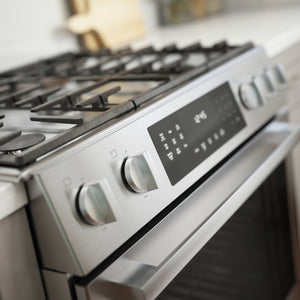 Benchmark®, Gas Slide-in Range, 30'', Stainless Steel