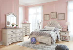  this full upholstered bed is your dream bedroom retreat realized. A curvaceous beauty
