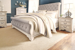 Realyn - Two-tone - 5 Pc. - Dresser