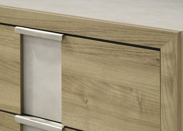  natural wood finish that brings an organic