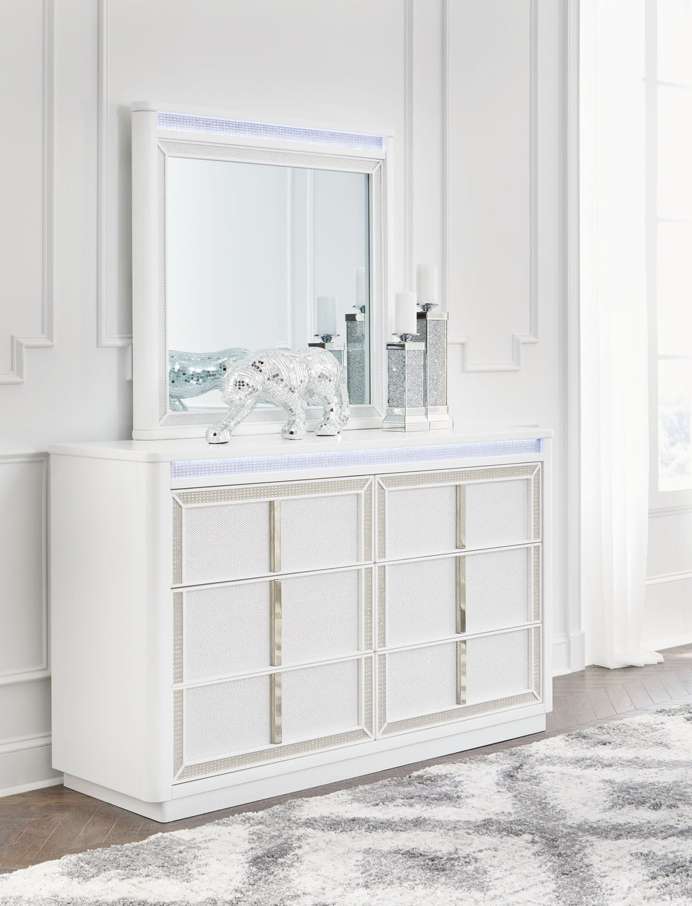 Chalanna - 8 Pc. - Dresser, Mirror, Chest, California King Upholstered Storage Bed, 2 Nightstands - White