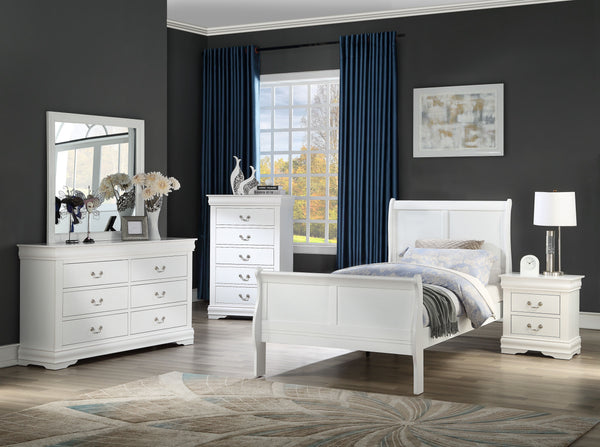  Footboard - White</b></h4> <table width="100%"><colgroup><col style="width: 30%"> <col style="width: 70%"> </colgroup> <tbody> <tr> <td>Dimensions</td> <td> 41.25"L x 84.75"D x 46.88"H</td> 