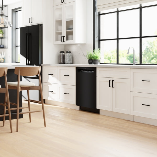 100 Series, Dishwasher, 24'', Black