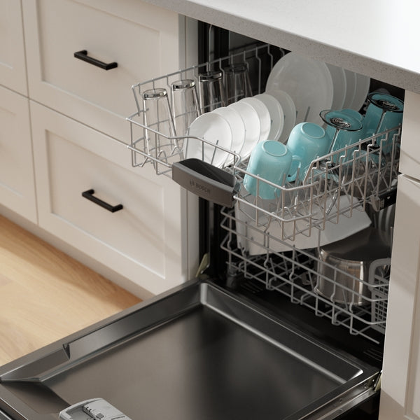 300 Series, Dishwasher, 24'', Black