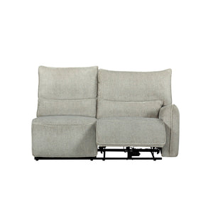  is crafted from 100% easy-care polyester