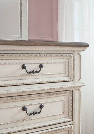 Realyn - Two-tone - 8 Pc. - Dresser