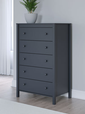  where Shaker-style design meets a stunning navy blue finish. The crisp lines effortlessly complement farmhouse