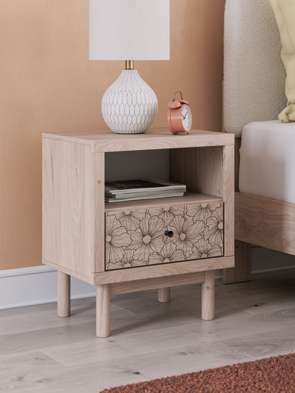 Arloster - Tan - One Drawer Night Stand