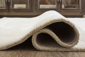 Ladonia - Linen / Taupe - Medium Rug