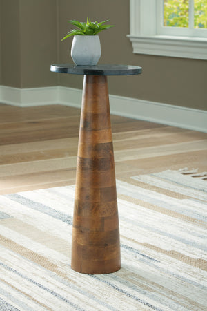  this accent table is eager to host your decorative accents or help keep relaxation essentials on hand. Its poised