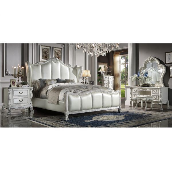 The Dresden II bedroom collection is exclusively designed and filled with romantic spirit. The pieces are crafted and inspired by the luxurious designs of the past, the gorgeous bed features a stunning champagne PU wingback headboard, and a nailhead trim 