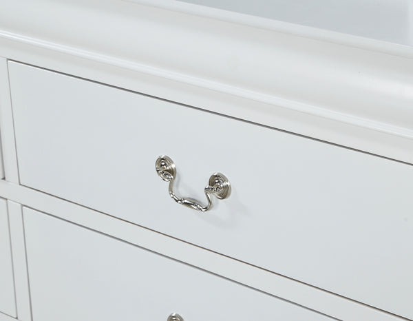  white finish that brings a bright and airy feel to any space. The elegant bed anchors the room with its gracefully