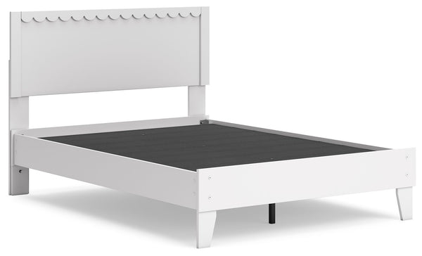Hallityn - White - 6 Pc. - Dresser