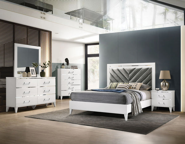 Chelsie - Nightstand - White Finish