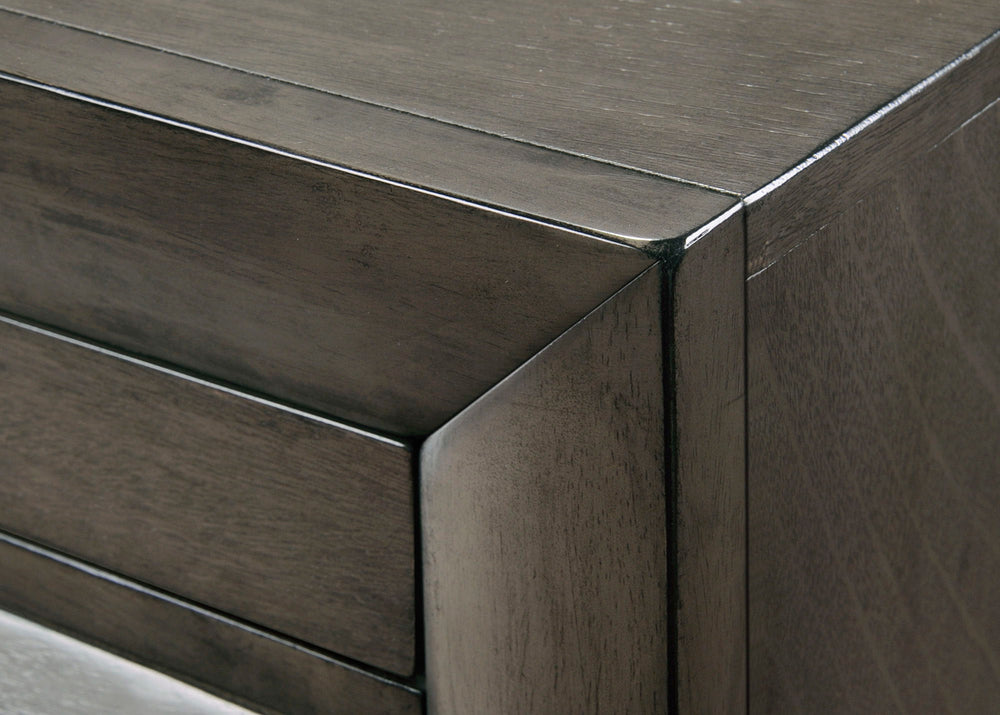 Emily-Queen Bed-Gray<h4><b>Emily - Queen Footboard With 2 Drawers, Left Side Rail Drawer - Gray</b></h4> <table width="100%"><colgroup><col style="width: 30%"> <col style="width: 70%"> </colgroup> <tbody> <tr> <td>Dimensions</td> <td> 62.70"L x 84.10"D x 