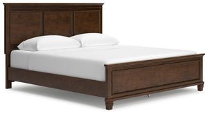The casual design of this California king panel bed introduces a time-honored look to your restful retreat. Whether your personal aesthetic is modern farmhouse or American classic, this chic bed adds a warm, rich presence that-'s always right at home.<br/
