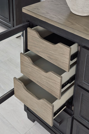 Foyland - Black / Brown - 5 Pc. - Dresser