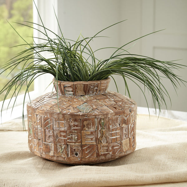  the piece-'s reclaimed wood construction has a well-loved look that graces your space with a weathered and warm appeal.<br/><br/><b>Product Features</b><u