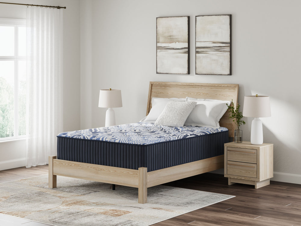 Reap the benefits of restorative sleep with the firm feel of this king mattress. Layers of cushioned comfortâ€”including memory foam, plush quilt foam and latexâ€”conform to your body to relieve pressure points. Snoozing side by side with a partner or pet