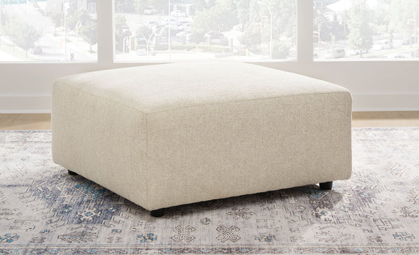  meet superior form. This ottoman is strikingly streamlined in design