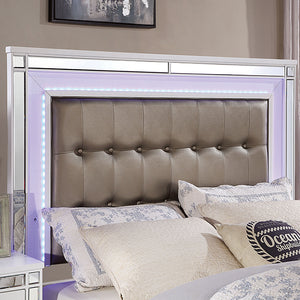 Brachium Queen Bed