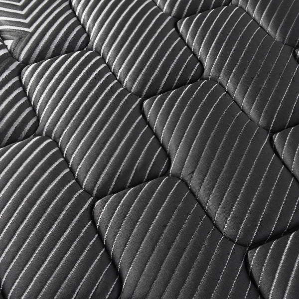 Montlake 14-inch Queen Cool Firm Memory Foam Hybrid Mattress