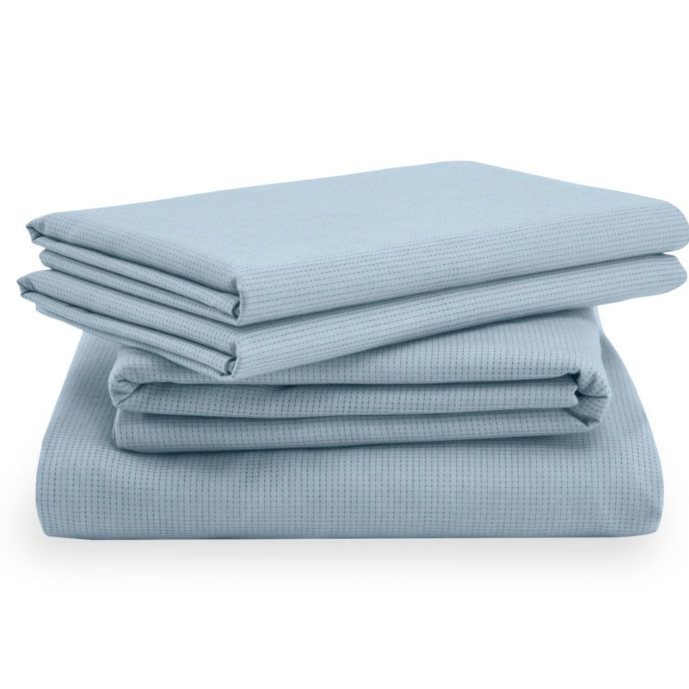 Maximize your sleep experience. Woven from a blend of soft cotton and silky TENCELTM Lyocell fibers with an innovative fine mesh construction, these moisture-wicking sheets offer maximum breathability between you and your Tempur-Pedic mattress.<br/><br/><