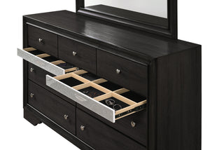 Regata - King 4 Piece Bedroom Set - Black