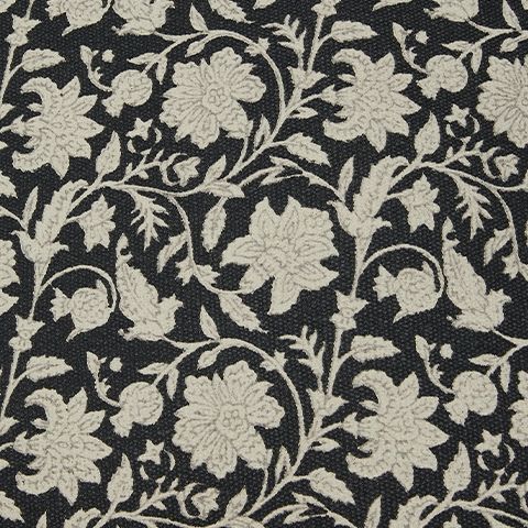 Alanderson - Black / Ivory - Pillow