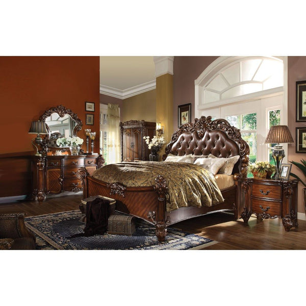  this mirror features elaborate wood carving details and a sophisticated style.<br/><br/><b>Produ
