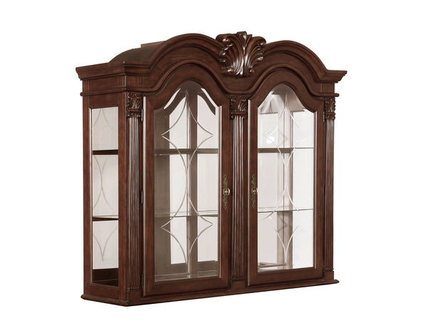  this set exudes classic European-inspired charm. 