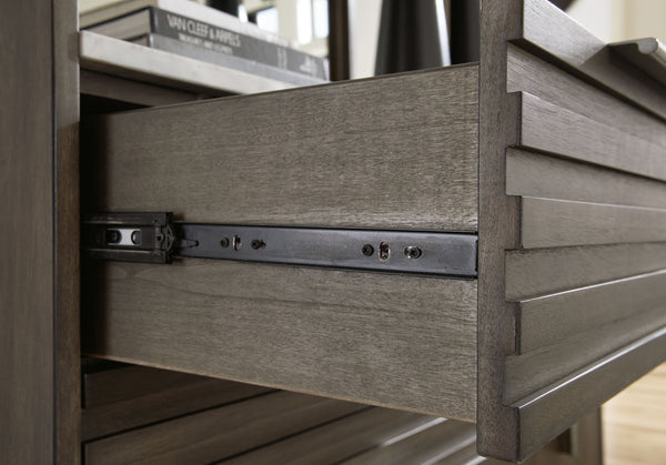 Arkenton - Grayish Brown / White - Five Drawer Chest