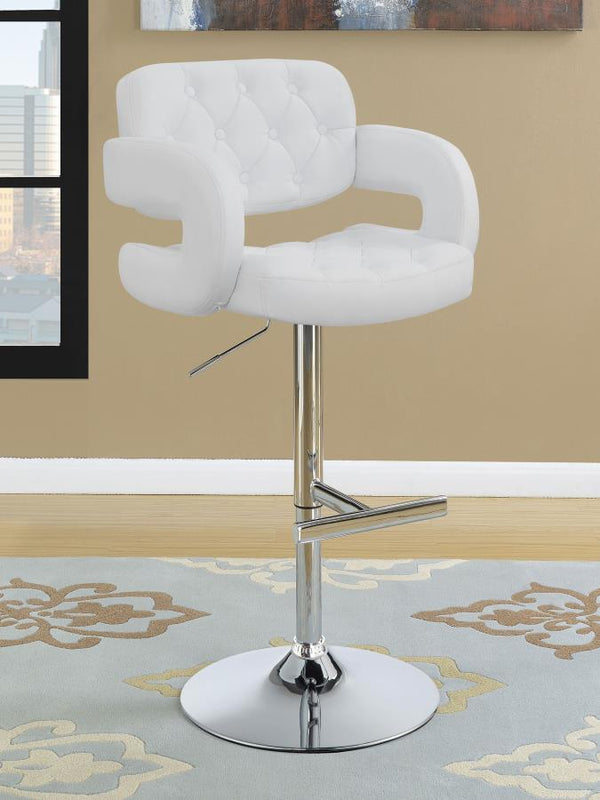  with chrome footrest to help maintain your perspective. Padded armrest allows you to lea