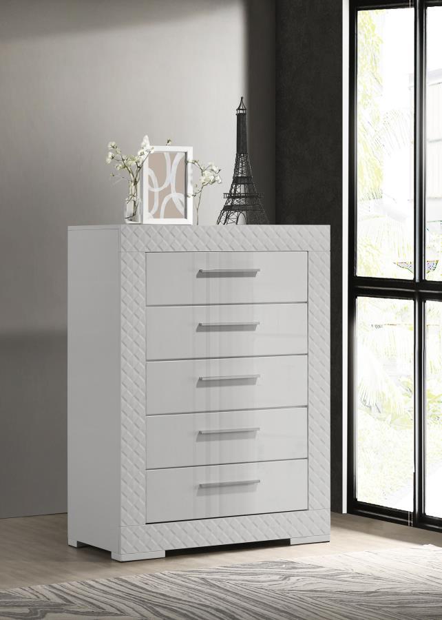 Organize your wardrobe in style with this contemporary chest. The high gloss finish and 3-dimensional diamond tile emboss provide a chic, modern look that enhances any bedroom decor. Five spacious drawers offer ample storage for clothing and linens, each 