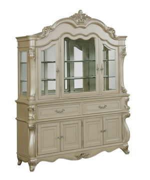 The Monique China Buffet in Champagne is a perfect blend of timeless elegance and robust craftsmanship. This exquisite piece is crafted from poplar solids and birch veneers, ensuring exceptional strength and durability. Reflecting the opulence of classic 