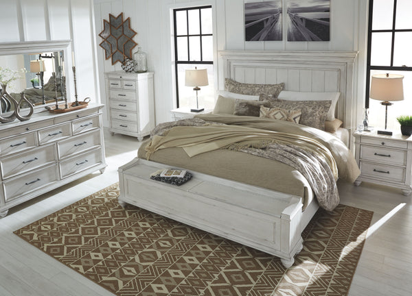 Kanwyn - Whitewash - California King Panel Bed with Storage Bench