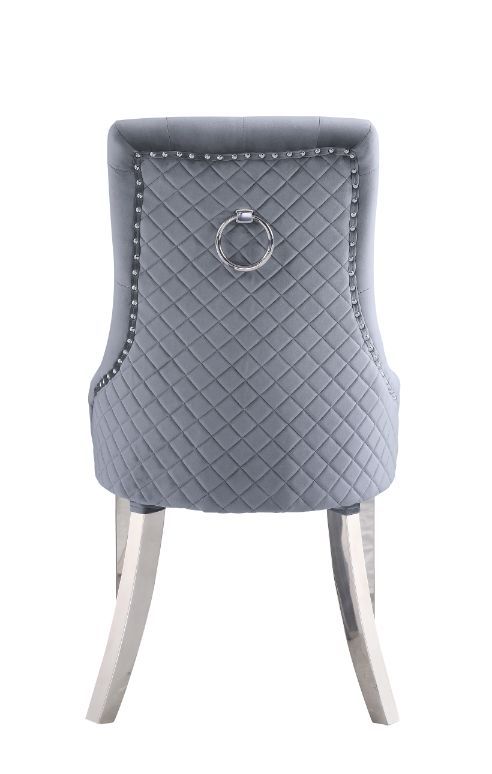  with button-tufted d