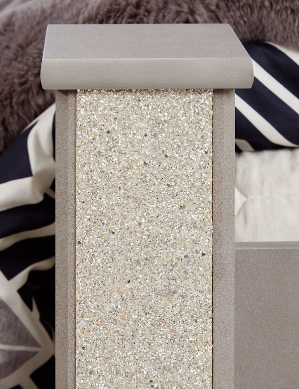 Surancha - Gray - Queen Poster Bed