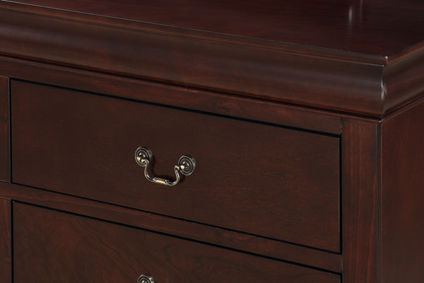  while the sturdy craftsmanship ensures lasti