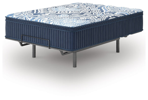  conform to your body to relieve pressure points. Snoozing side-by-side with a p