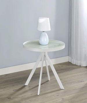  its minimalist design adds sophistication to any room. Perfect for use as an accent