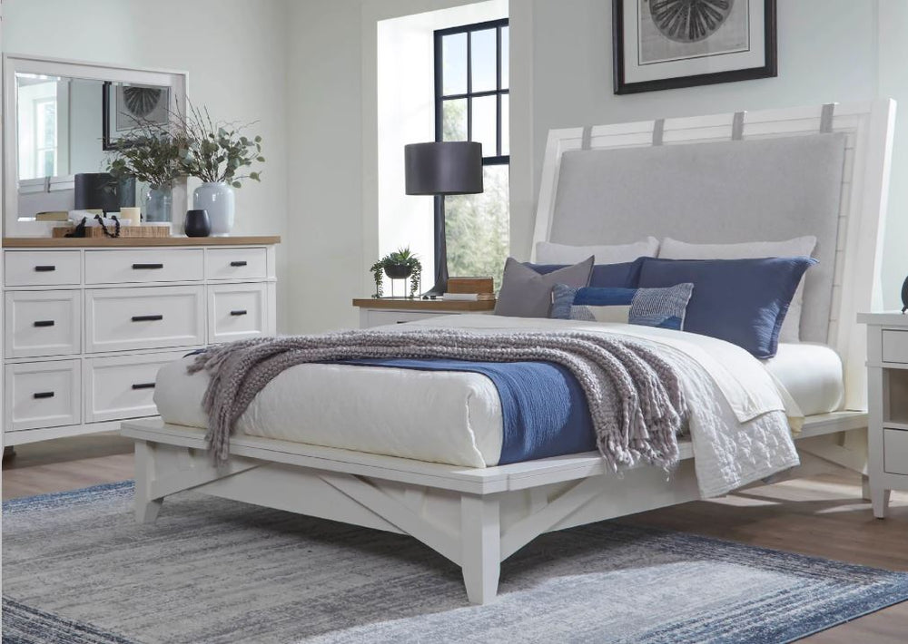 Dormitorio moderno americana - Cama plataforma Queen con cómoda y espejo - Algodón