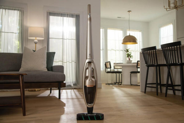 WellQ7™ Hard Floor Vacuum